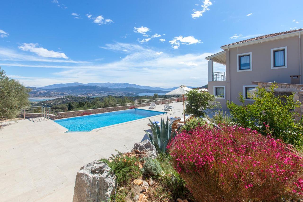 Alivia Lefkas Luxury Villas Apolpaina Exterior photo