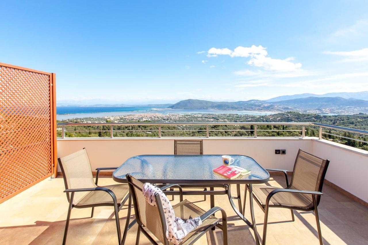 Alivia Lefkas Luxury Villas Apolpaina Exterior photo